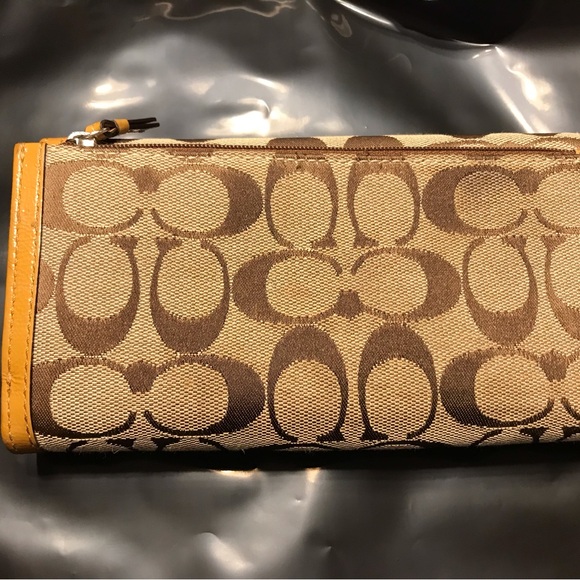 RARE Vintage authentic COACH Signature Wallet Tri Fold Tan / Brown Leather - Picture 7 of 11